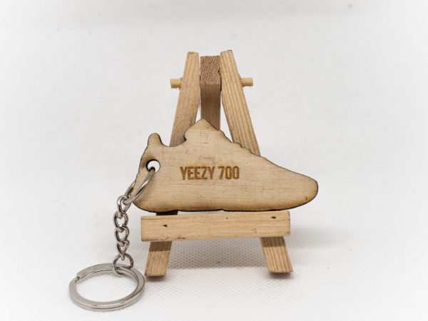 Porte clés adidas Yeezy 750 OG